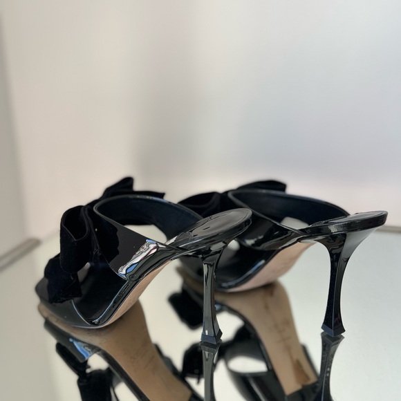 EUC Jimmy Choo Flaca 100 Patent Leather Mule Sandals with Bow in Black - Picture 11 of 11